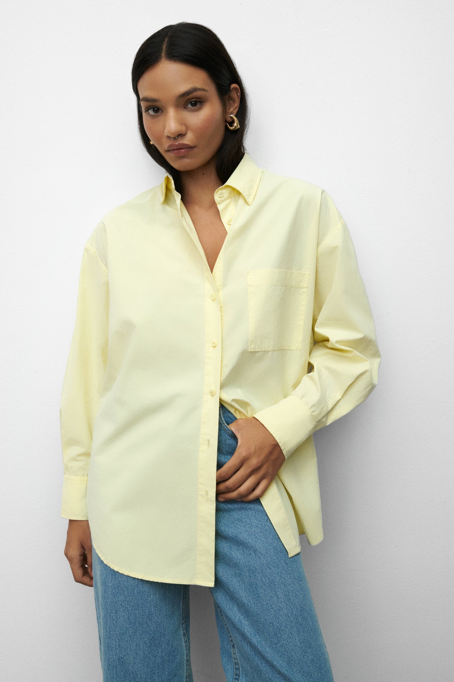 CRISPY YELLOW SHIRT