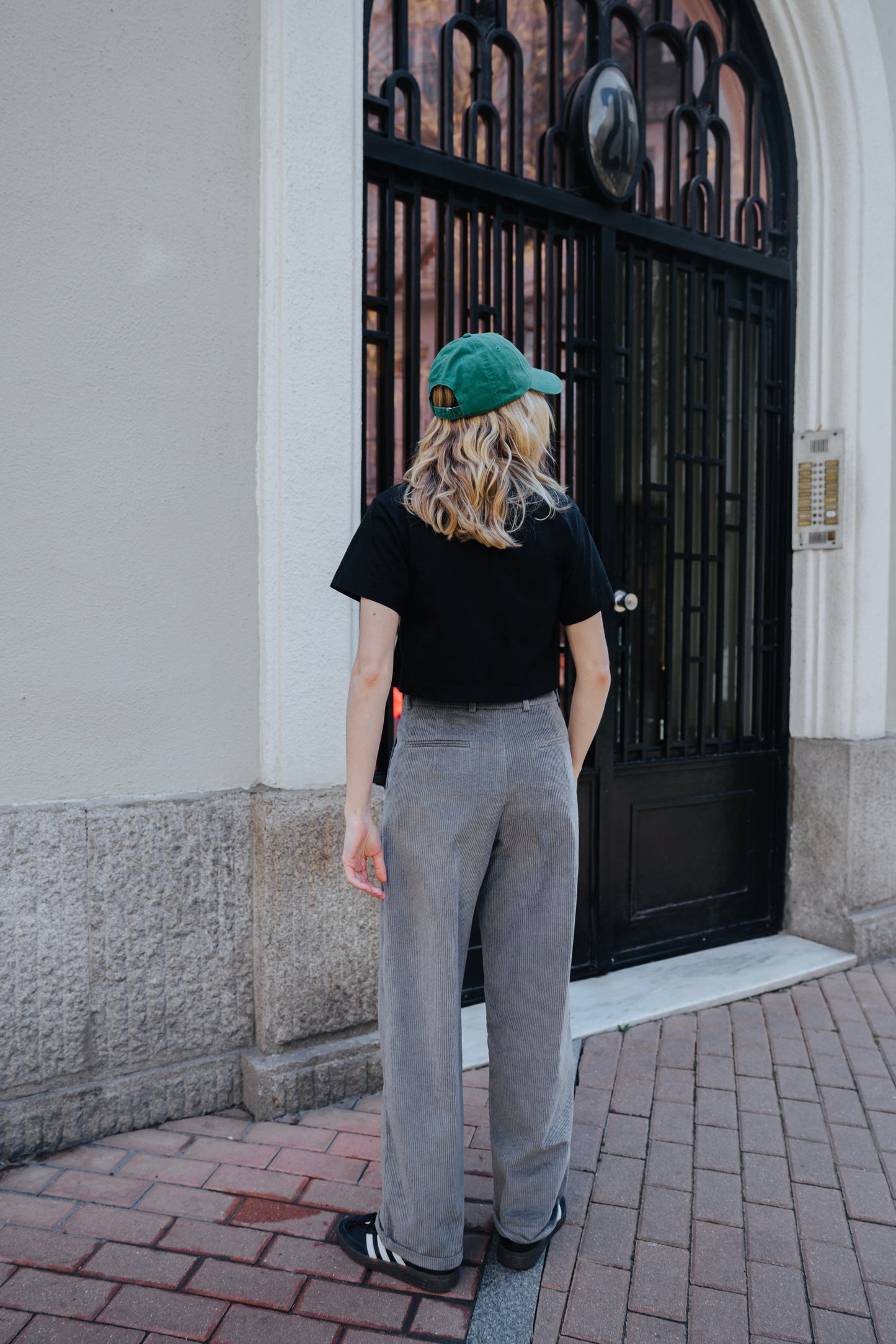 CHICHI GRAY CORDLESS TROUSERS